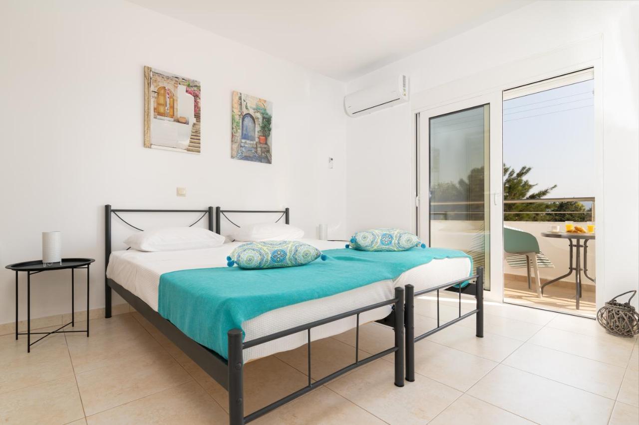 Lungo Mare Apartamento Gennadi Exterior foto